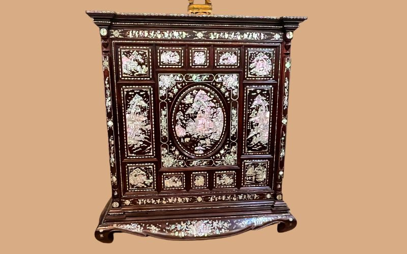 Tủ thờ Huế gỗ cẩm lai cẩn ốc xà cừ